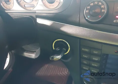 2007 Mercedes-Benz E 350 z USA, uszkodzony, nr VIN WDBUF56X27B077001